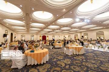 جشن بزرگ ازدواج دانشجویی